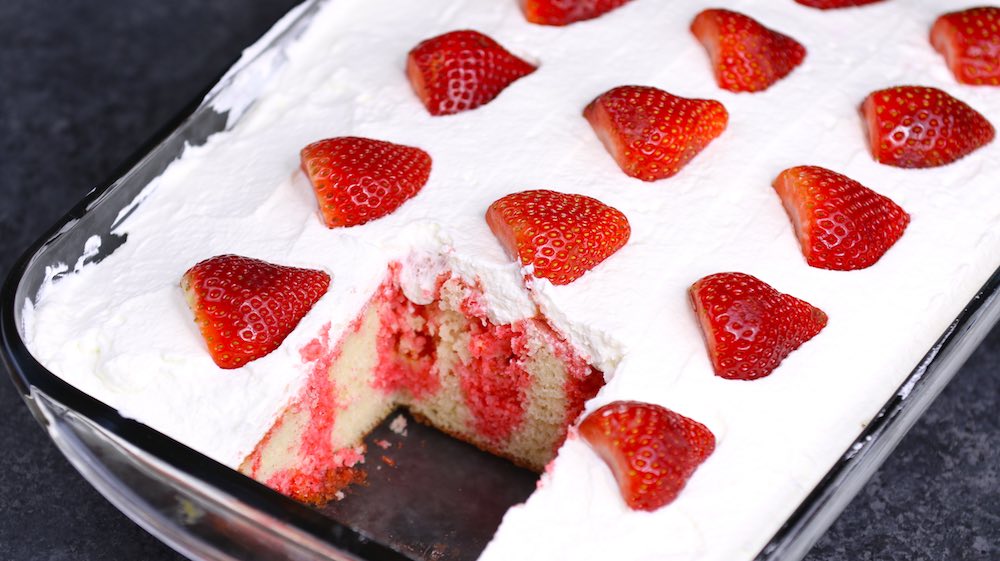 Easy Strawberry Jello Poke Cake Recipe With Video TipBuzz