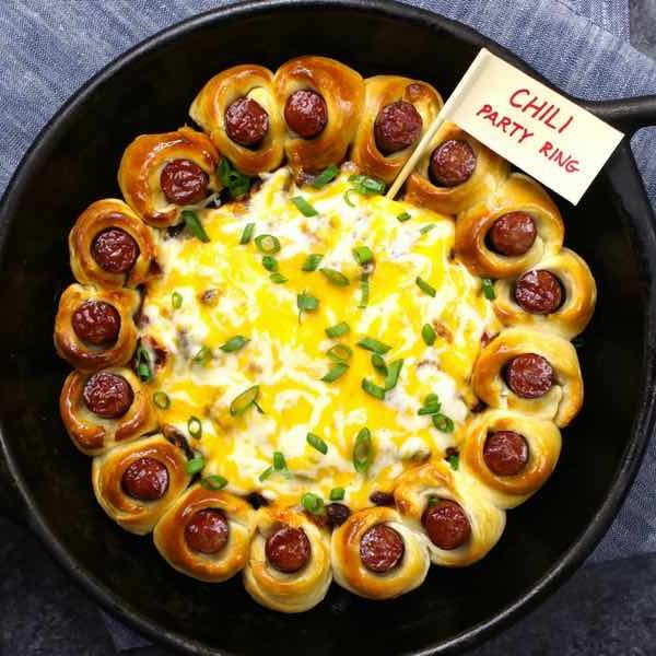 Easy Chili Party Ring - TipBuzz