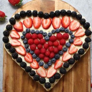 This Berry Heart Cake is perfect for Valentine's Day