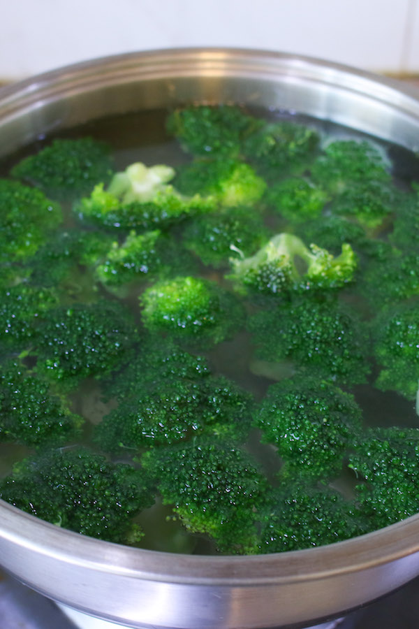 Boiling Broccoli In A Pot 