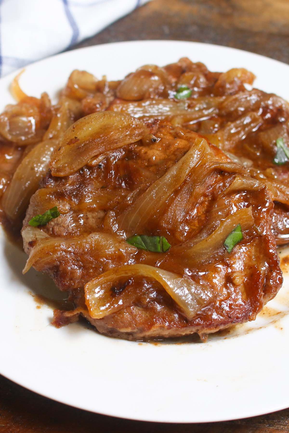 Eye of Round Steak cooked low and slow until they reach fork-tender deliciousness! This simple Eye of Round Recipe is a classic where braising method that tenderizes lean and tough meat into mouth-watering pieces.