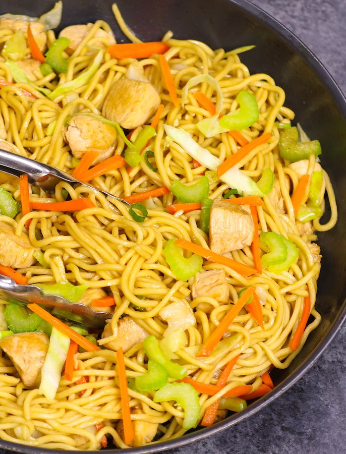 Chicken Lo Mein