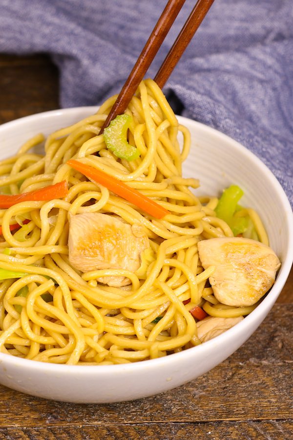 Chicken Lo Mein