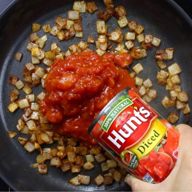 Chili Party RIng - this photo shows adding Hunt's diced tomatoes to the chili mix in skillet #AD