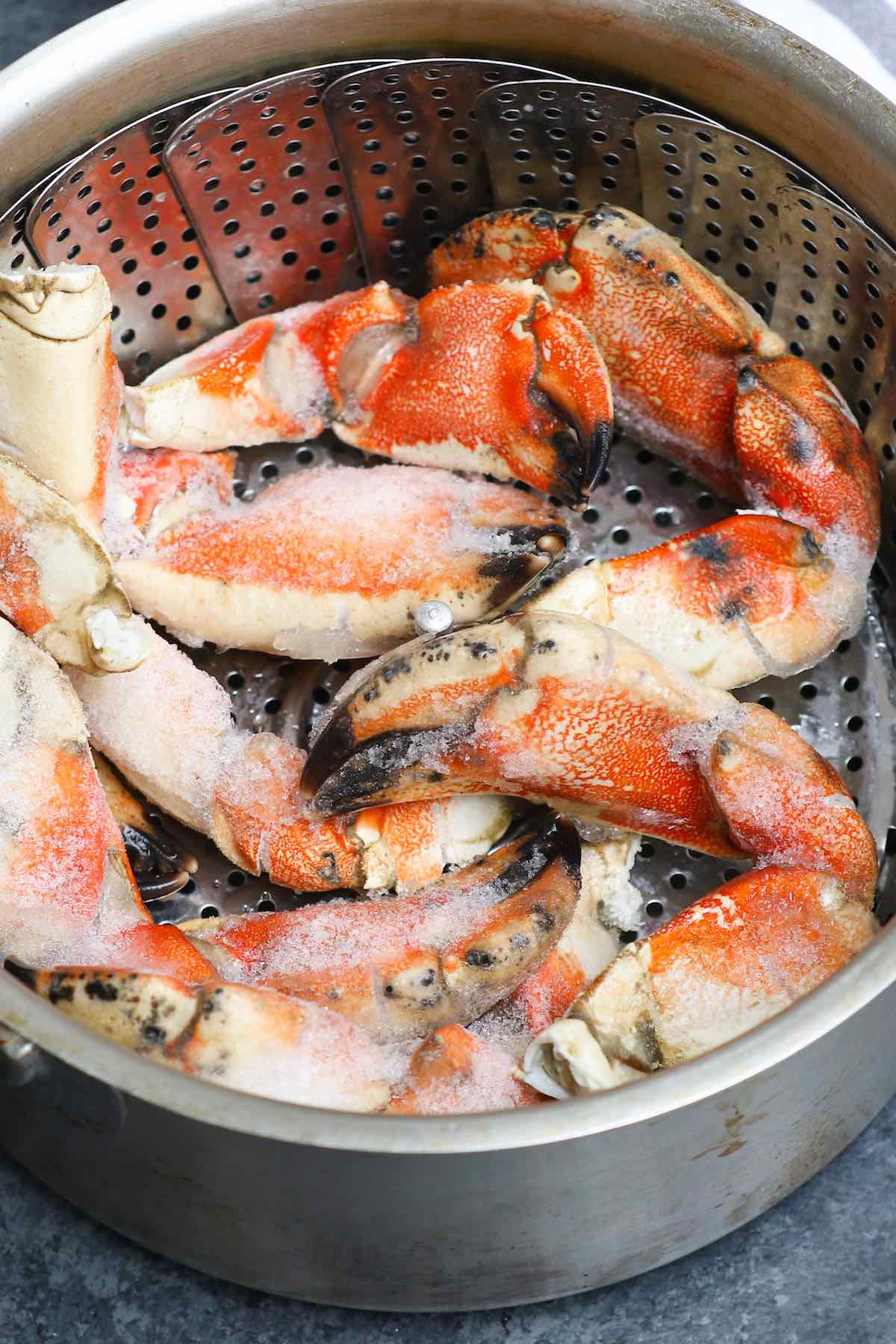 How to steam crab claws