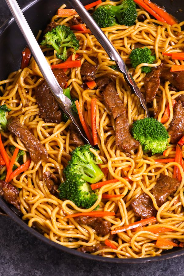 Garlic Beef Lo Mein Recipe - TipBuzz