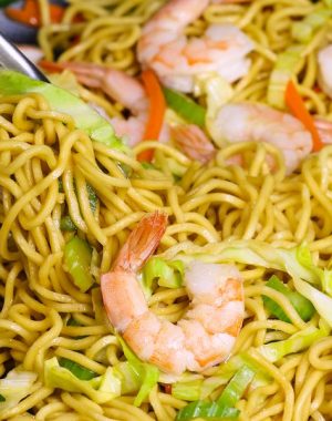 This Garlic Shrimp Lo Mein is loaded with succulent shrimp, fresh vegetables and lo mein noodles. It comes together in about 20 minutes and is so much better than takeout. Simple, fast and delicious!
