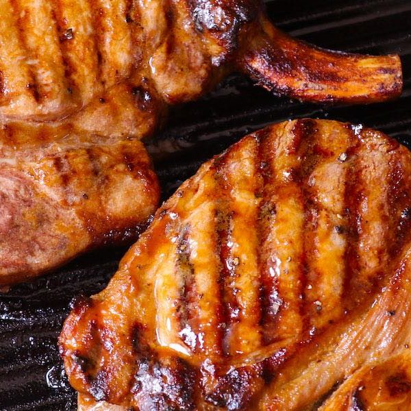 Perfect Grilled Pork Chops Recipe - TipBuzz