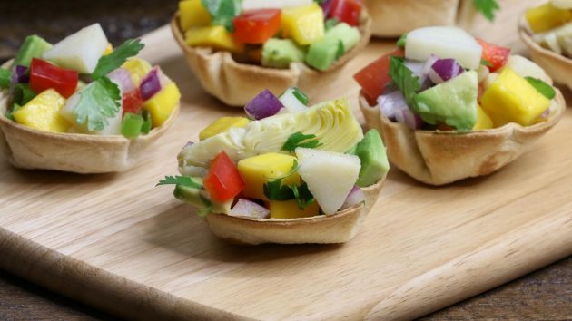 These vegan ceviche cups are made with heart of palm and are the perfect bite size appetizer for a party