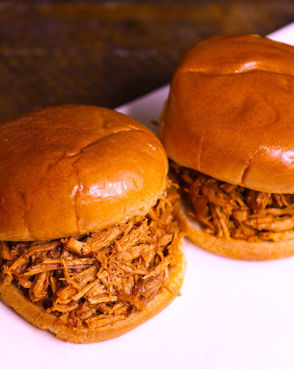 Instant Pot Pulled Pork sandwiches