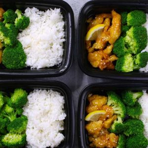 Save time and money when meal prep this authentic and delicious Chinese Lemon Chicken with rice and broccoli for the entire week! It’s so much better than take outs. Make ahead recipe. Video recipe. | Tipbuzz.com