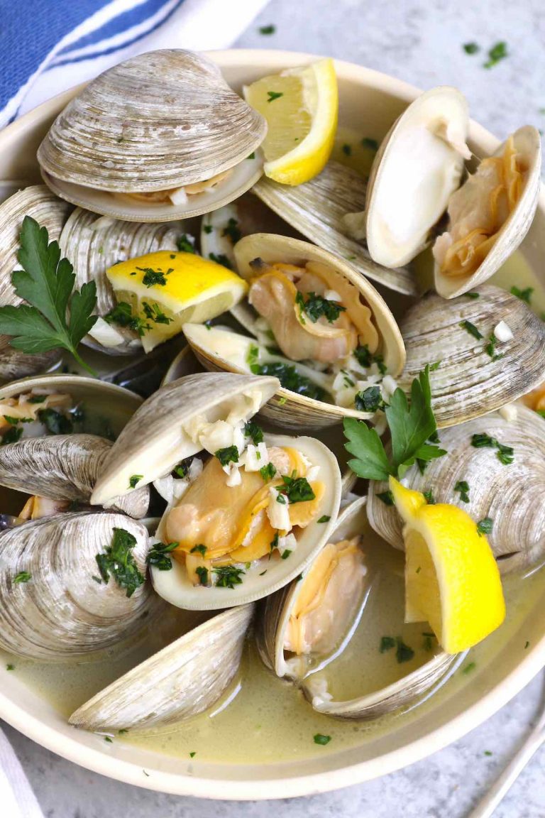 Succulent littleneck clams steamed in white wine and garlic