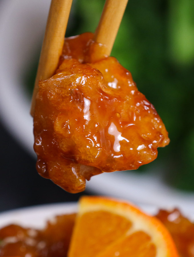 Orange Chicken – Sticky and crispy chicken coated in the most addictive orange chicken sauce. It makes a delicious weeknight dinner that’s budget friendly and kid approved. So skip the takeout from Panda Express and try this Homemade Orange Chicken recipe!