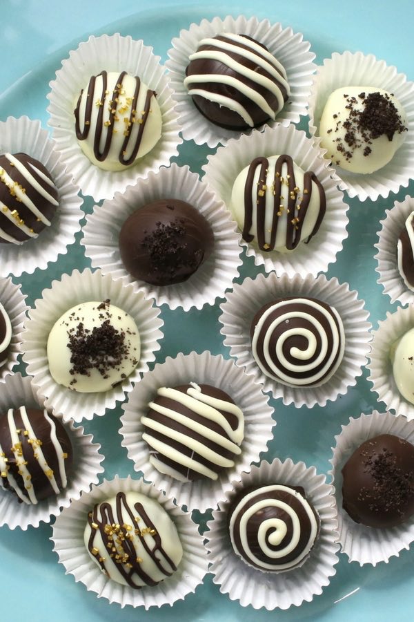 4 Ingredient Easy Oreo Truffles Tipbuzz