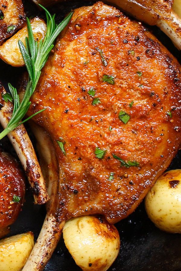 cast iron bone in pork chops