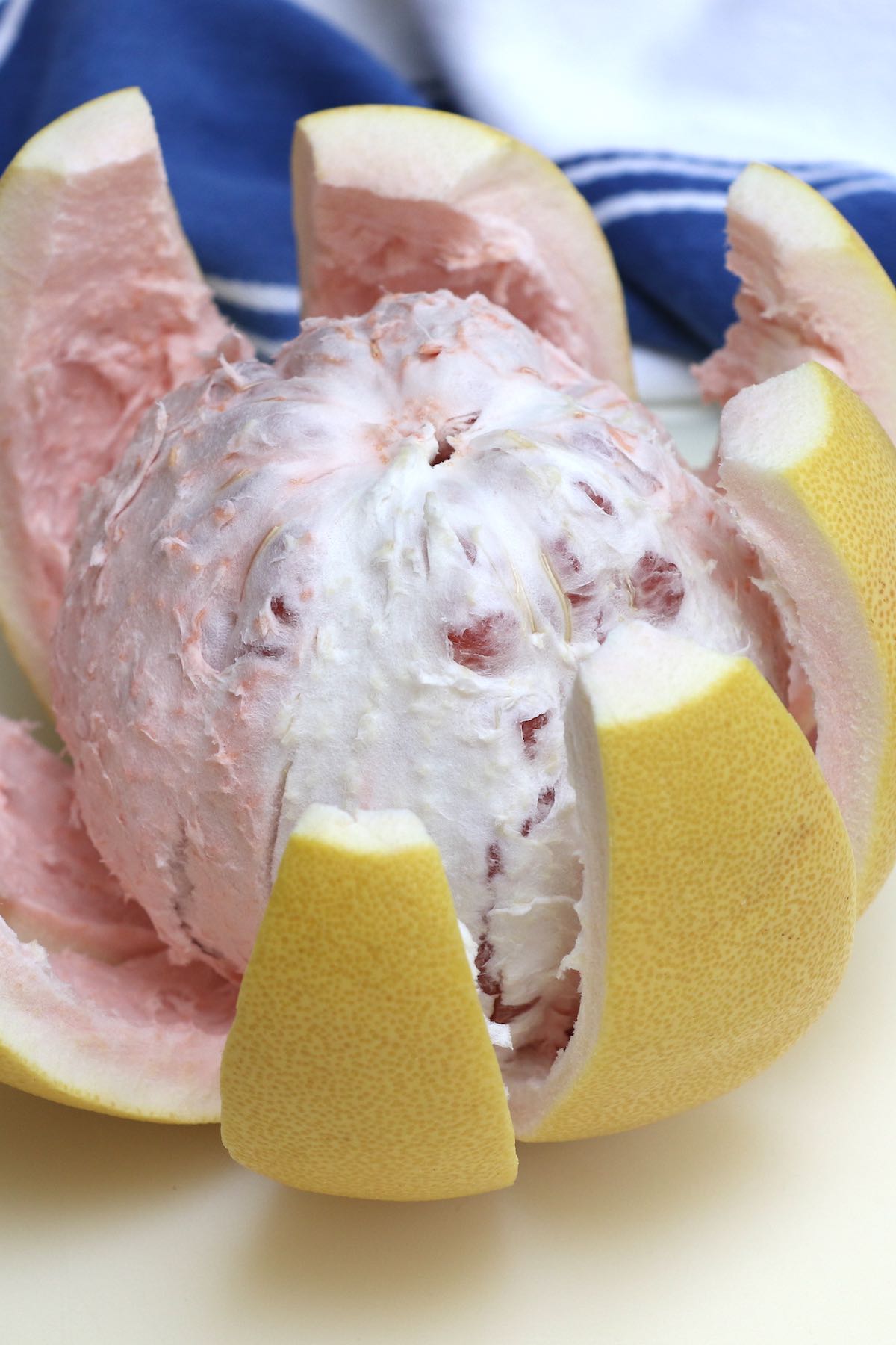 How to Tell If A Cantaloupe is Ripe (5 Easy Ways) TipBuzz