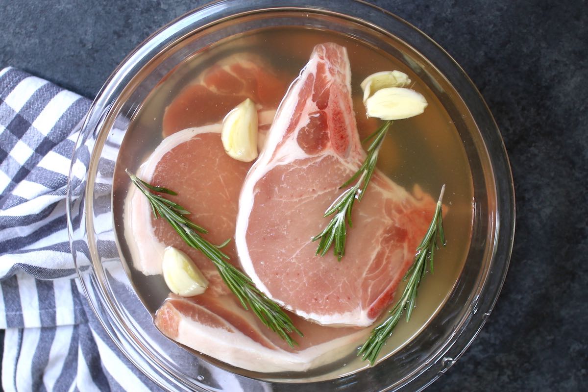 Easy Pork Chop Brine (Best Brine for Pork Chops) TipBuzz