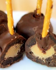 These Sea Salt Brownie Pops are a fun snack that's easy to make