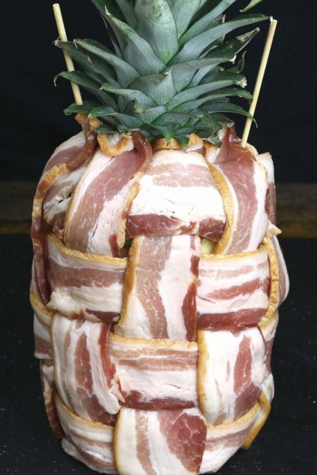 Swineapple Recipe Pork Stuffed Pineapple Tipbuzz