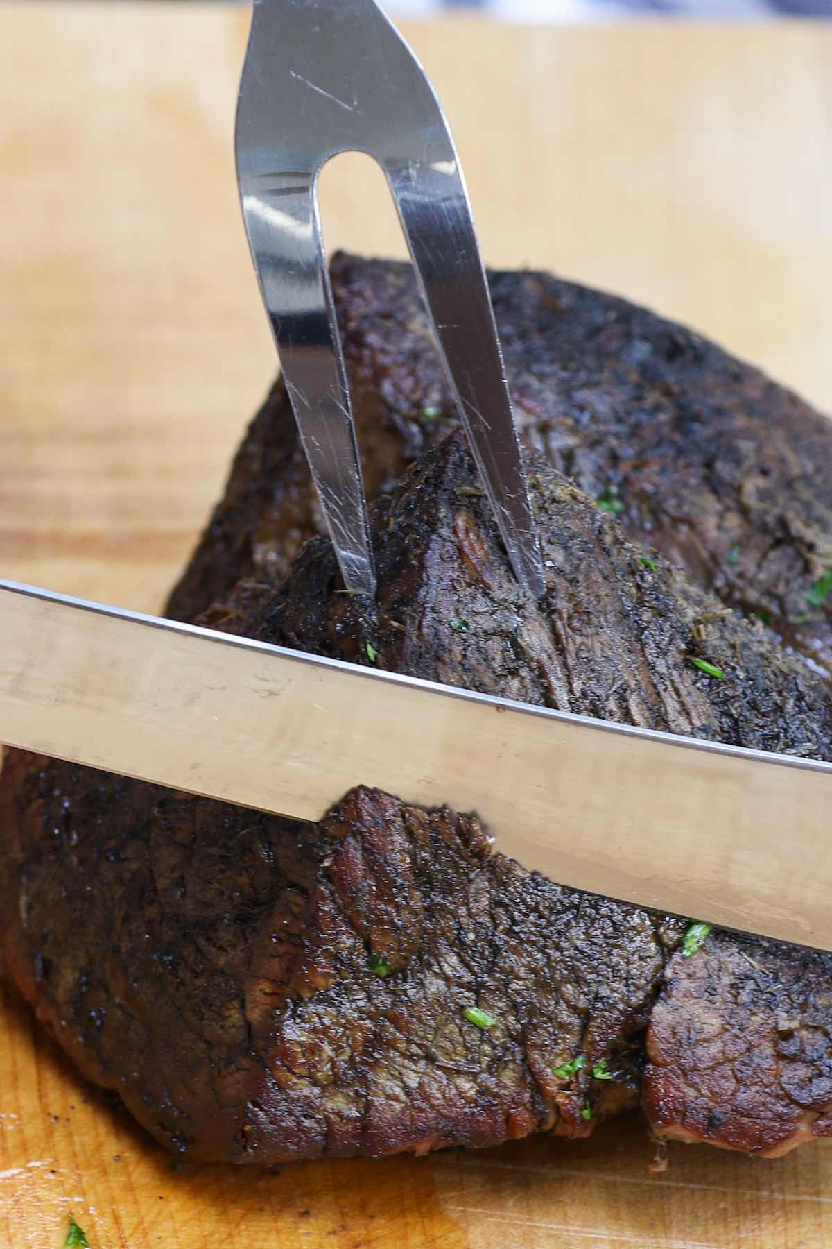 Slicing a pot roast against the grain