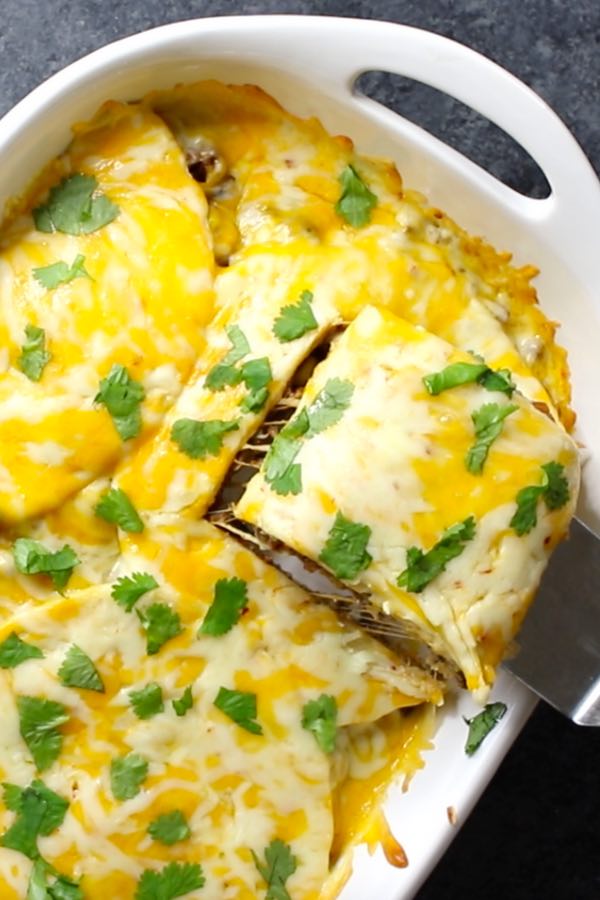 Easy Tortilla Taco Casserole Recipe {A Great Make-ahead Meal} - TipBuzz