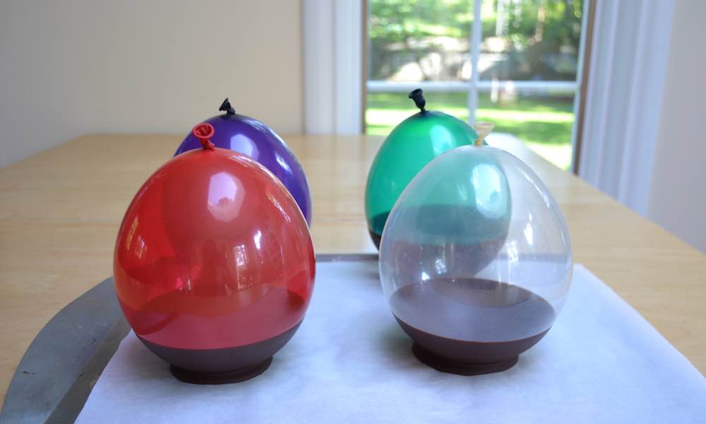 How To Make Chocolate Bowls (with Balloons) - TipBuzz
