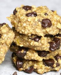 These Banana Oatmeal Cookies are chewy and soft, made with 3 ingredients: bananas, oats and chocolate chips