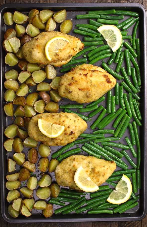Sheet pan chicken with green beans and potatoes